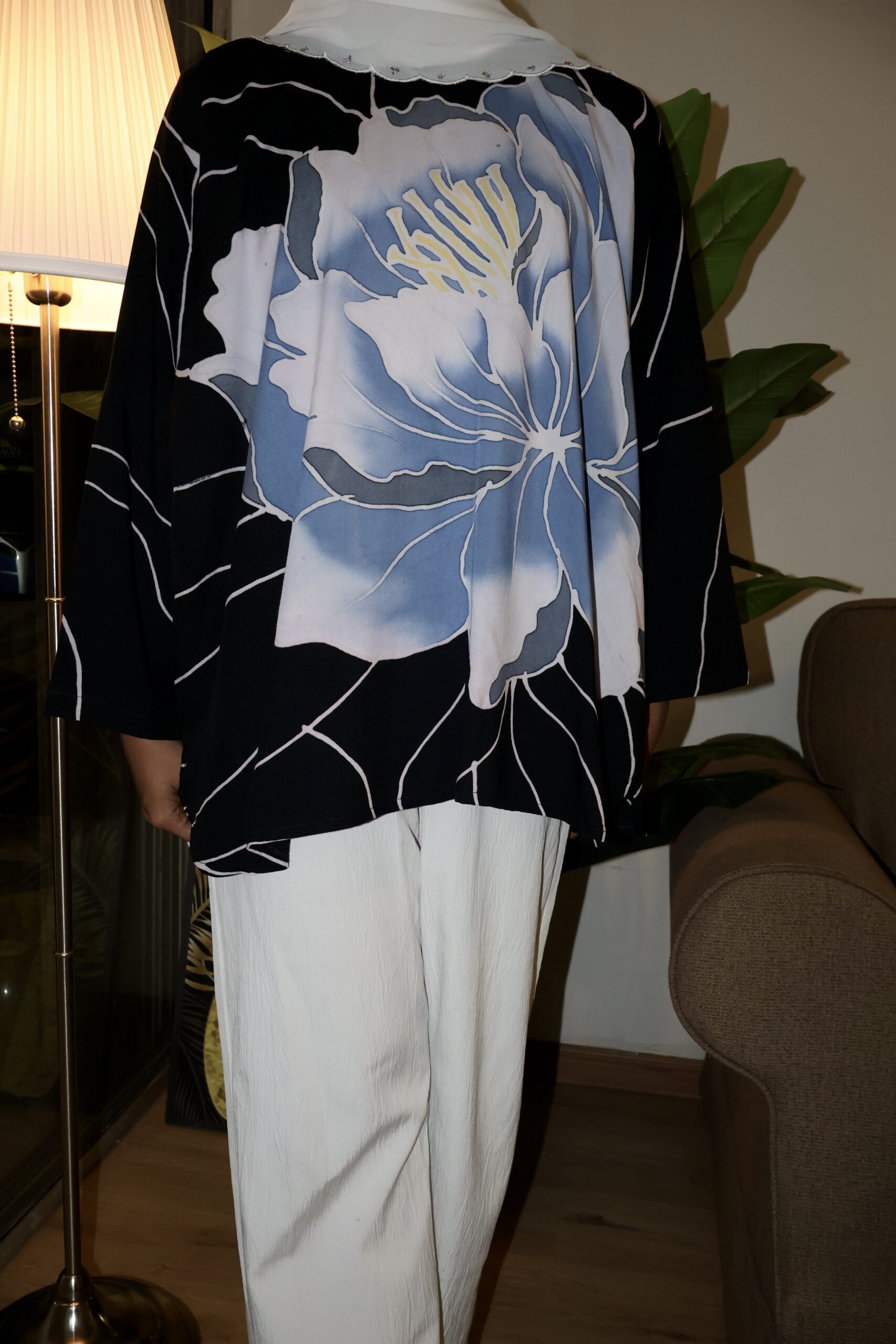 Exclusive Batik Lukis blouse (black)
