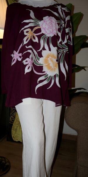 Exclusive Batik Lukis blouse (Maroon)