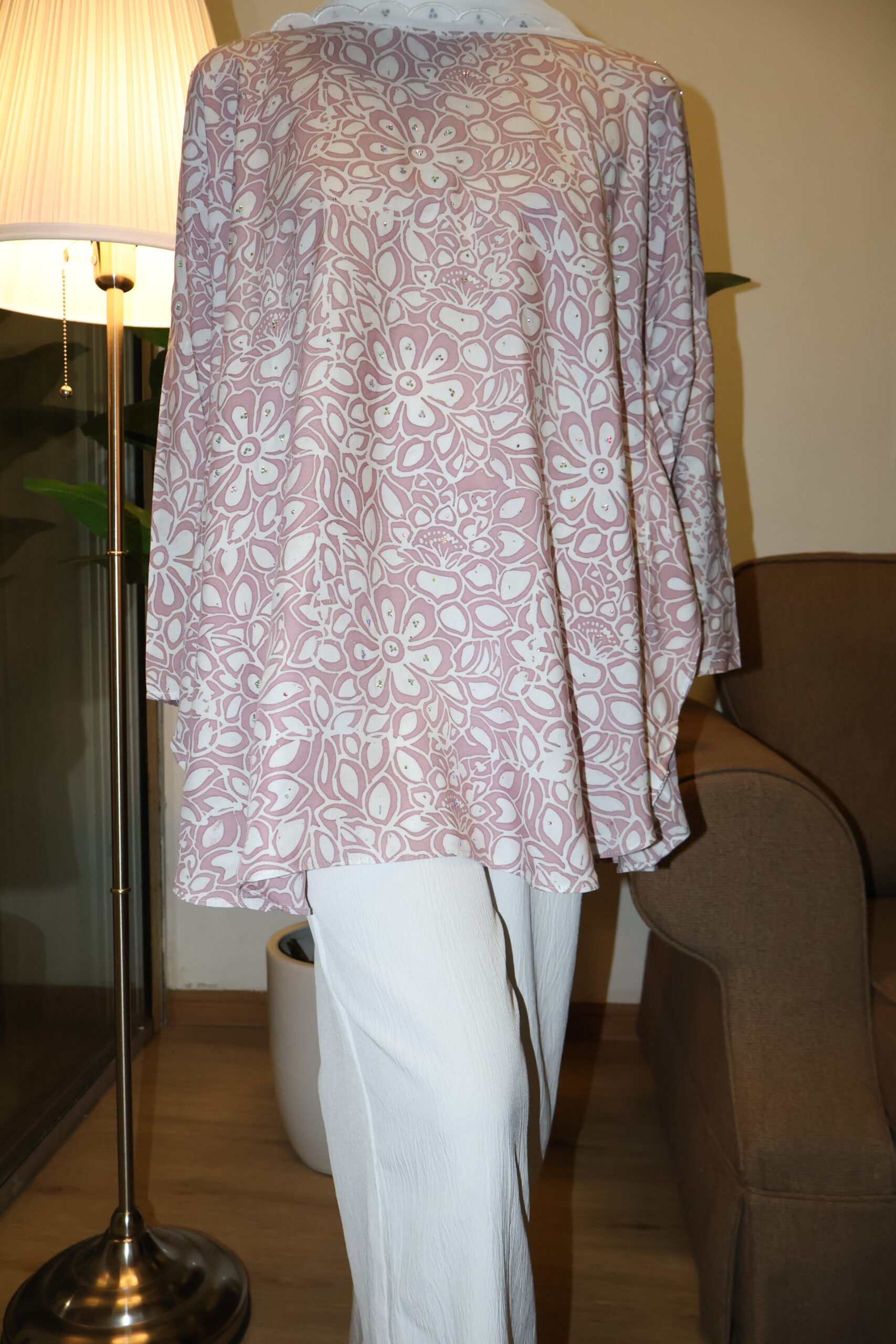 Stamped Batik Blouse With diamonds (Dusty Pink)