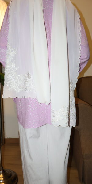 Stamped Batik Blouse With diamonds (light plum) - Image 3