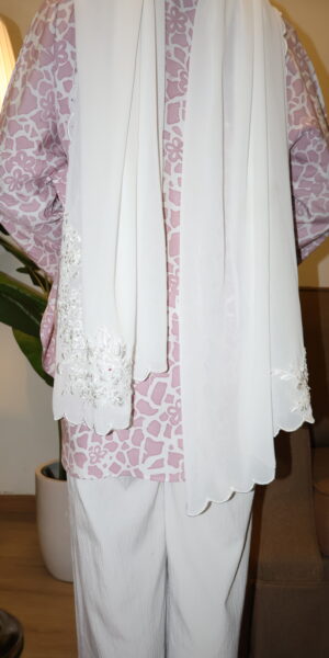 Stamped Batik Blouse With diamonds (nude pink) - Image 3