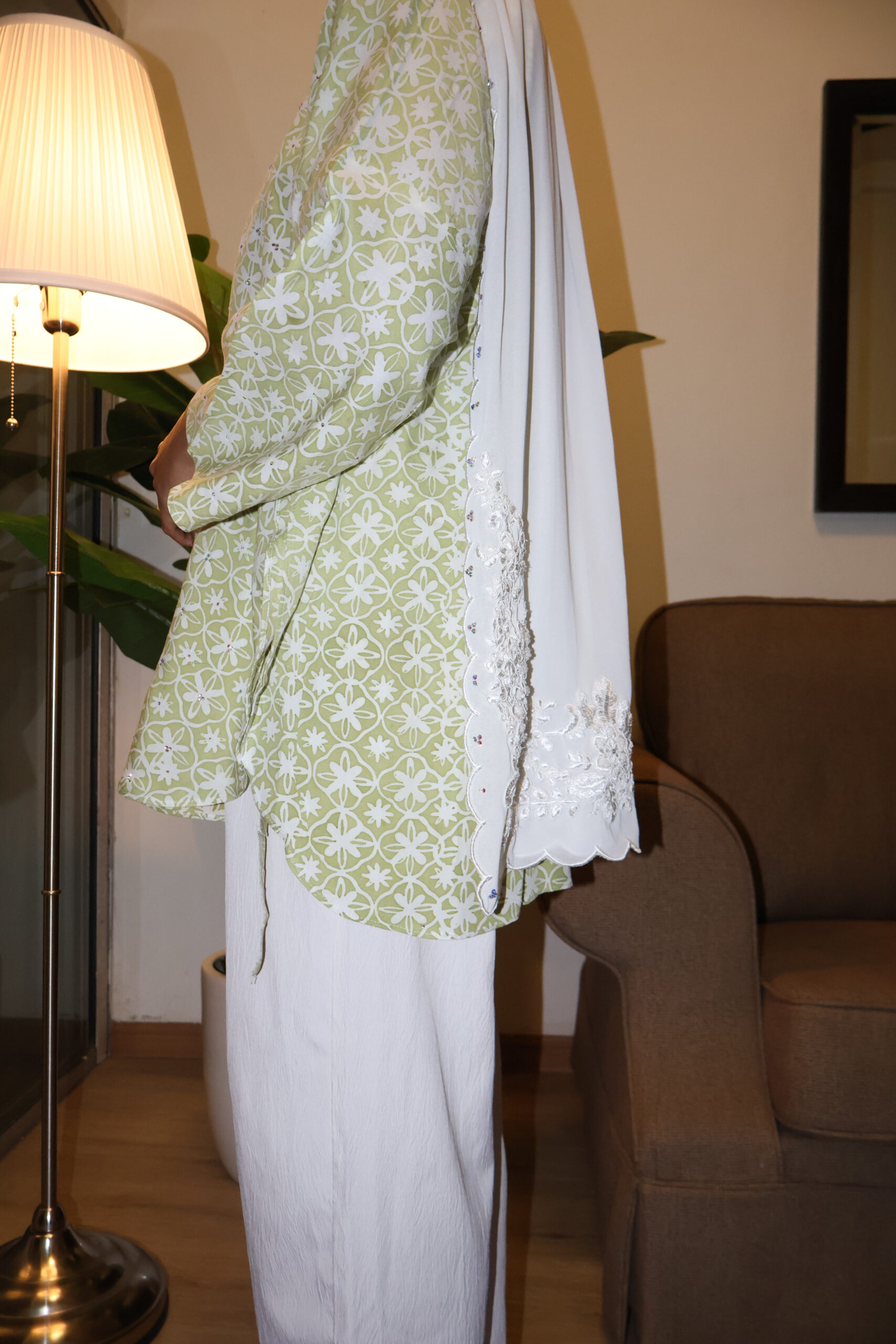 Stamped Batik Blouse With diamonds (hijau pucuk pisang) - Image 2