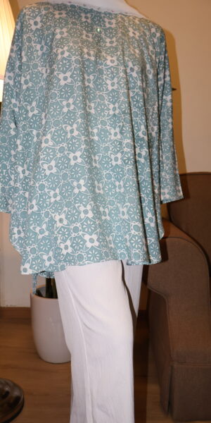 Stamped Batik Blouse With diamonds (Turquoise)