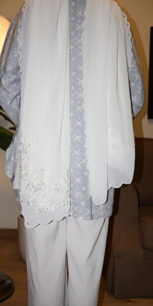 Stamped Batik Blouse With diamonds (grey) - Image 2