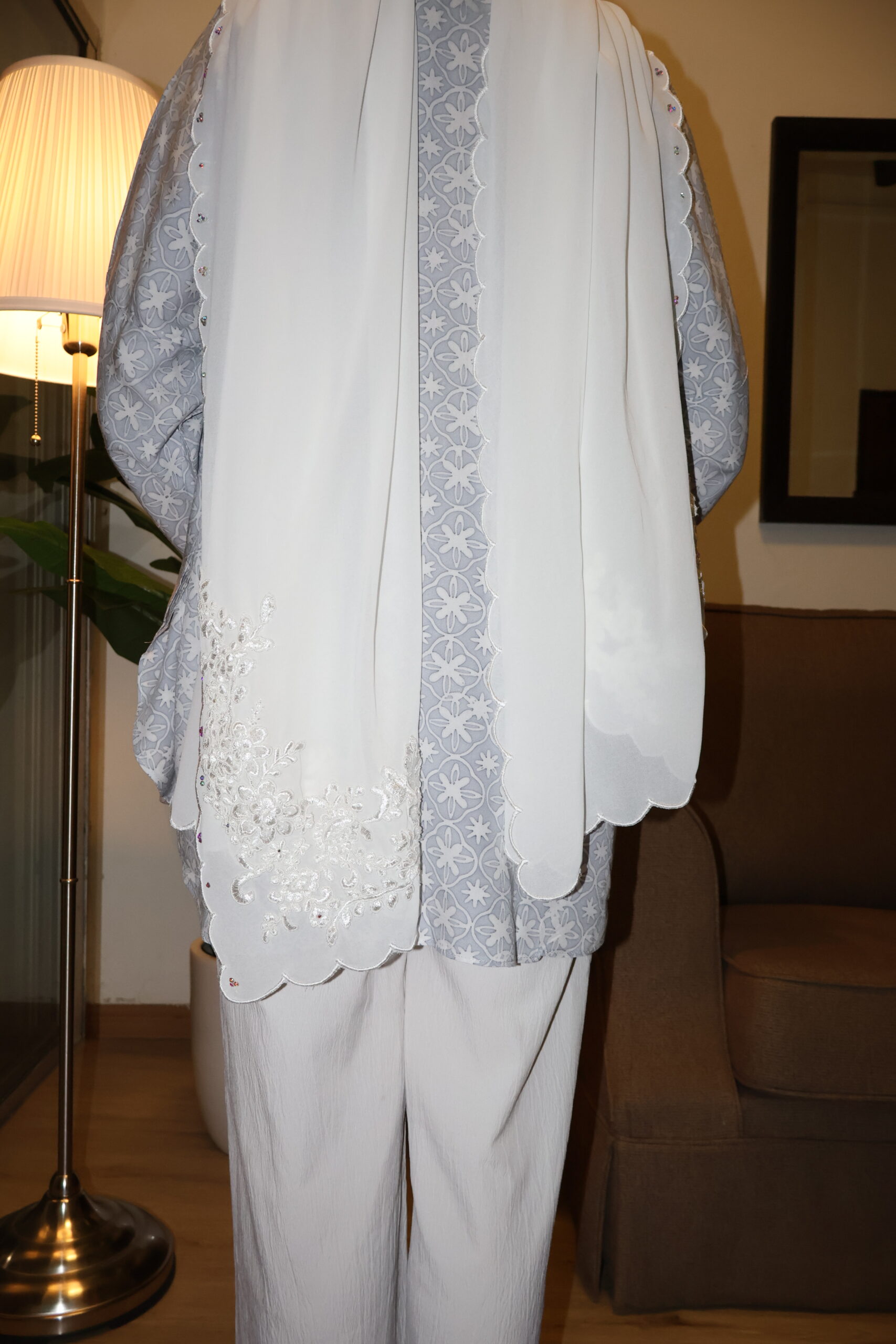 Stamped Batik Blouse With diamonds (grey) - Image 2