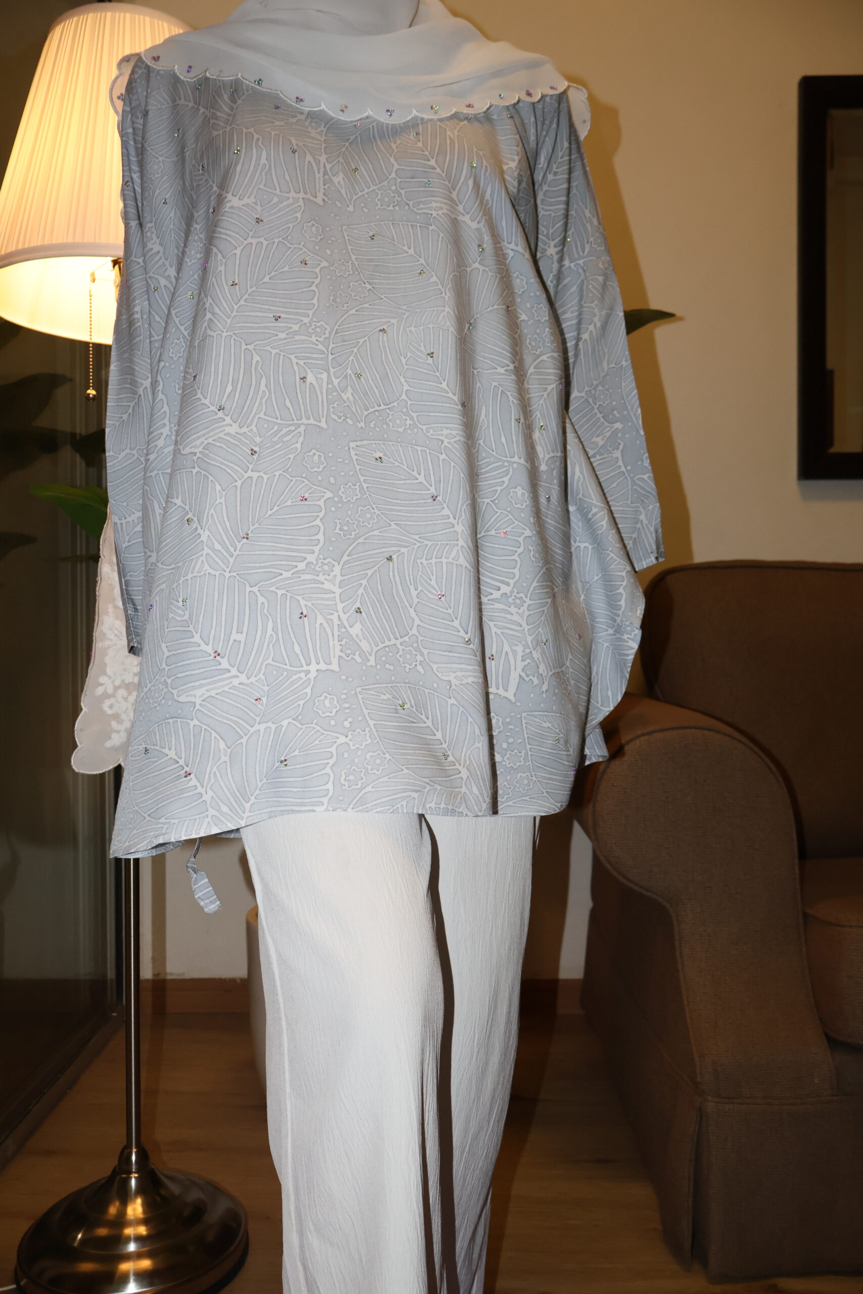 Stamped Batik Blouse With diamonds (grey)